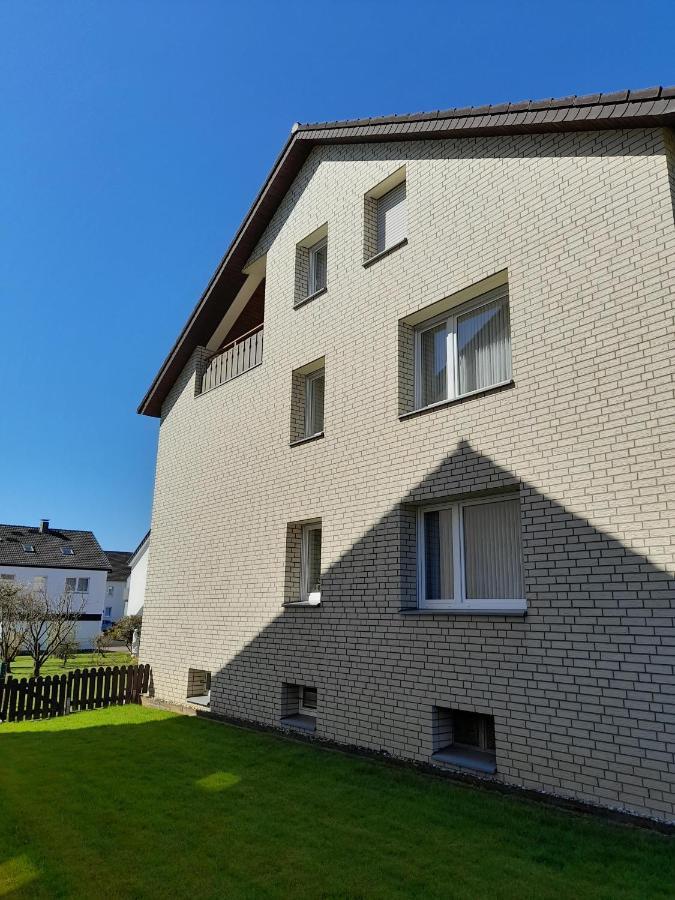 Ferienwohnung Und Gaestezimmer Iburgblick Bad Driburg Exterior photo