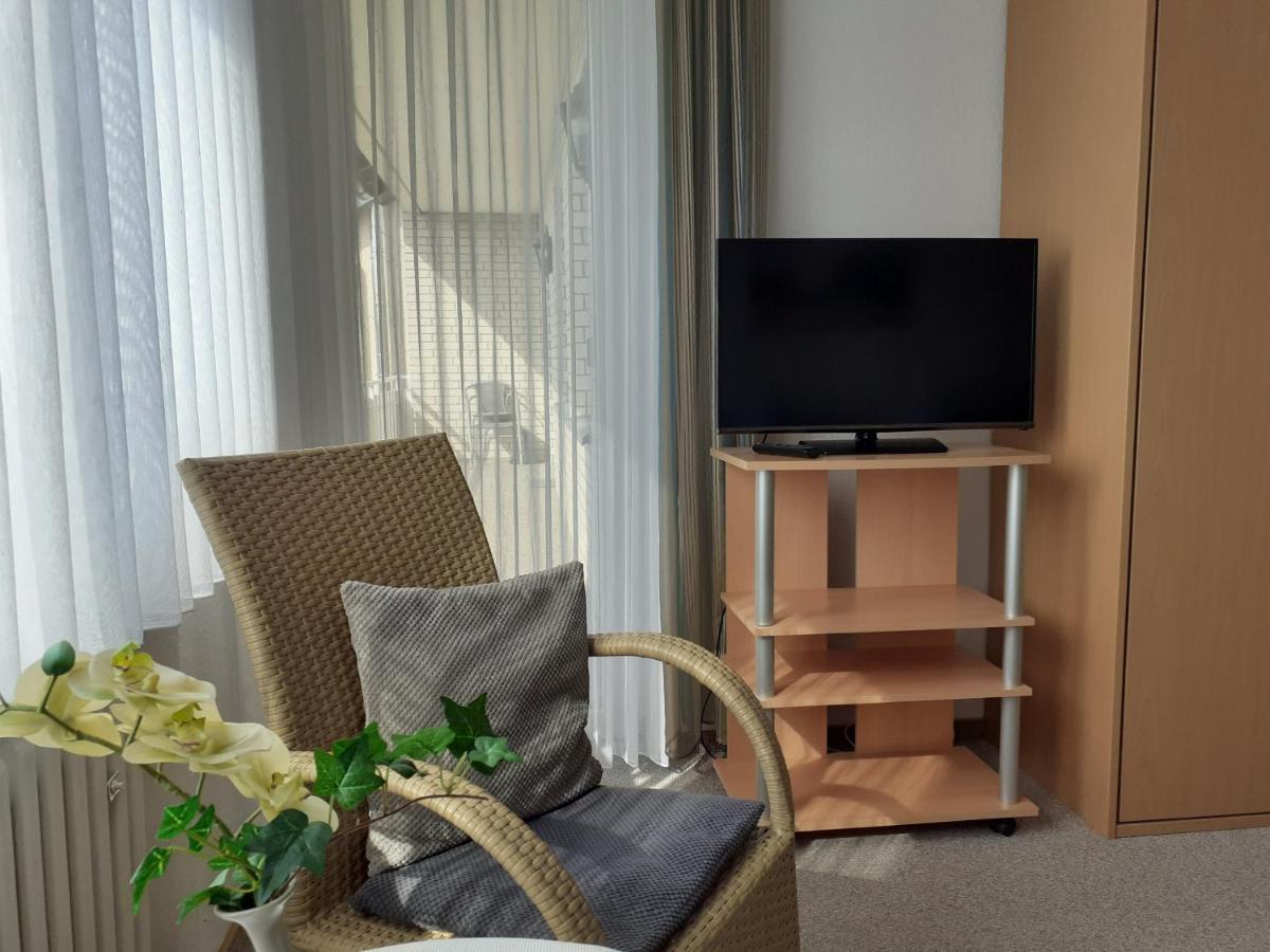 Ferienwohnung Und Gaestezimmer Iburgblick Bad Driburg Exterior photo